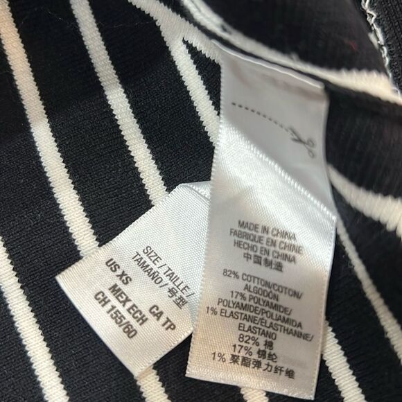 Juicy Couture Flounce Mini Skirt Black White Striped Fit & Flare Knit Sz XS NWT - Picture 4 of 6